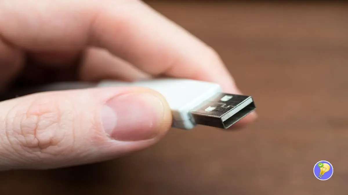 Regarder des films d'une clé USB à un téléviseur